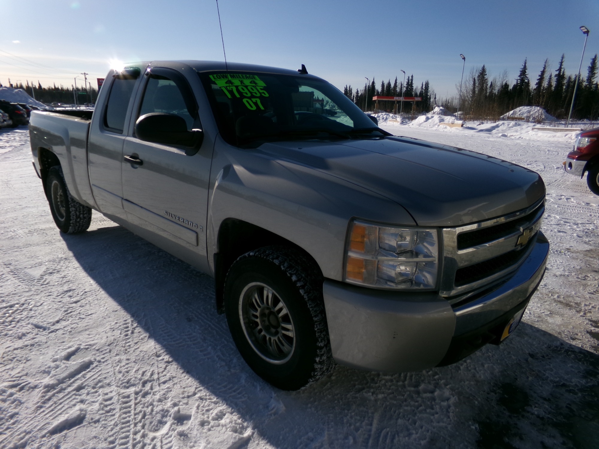 photo of 2007 Chevrolet Silverado 1500 LT1 Ext. Cab 4WD